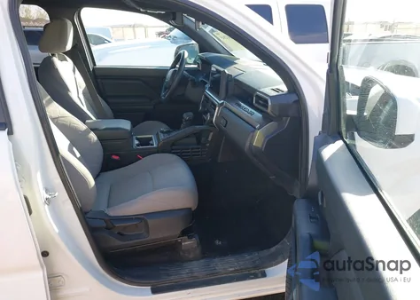 2024 Toyota Tacoma Sr5 z USA, uszkodzony, nr VIN 3TYLB5JN7RT002177